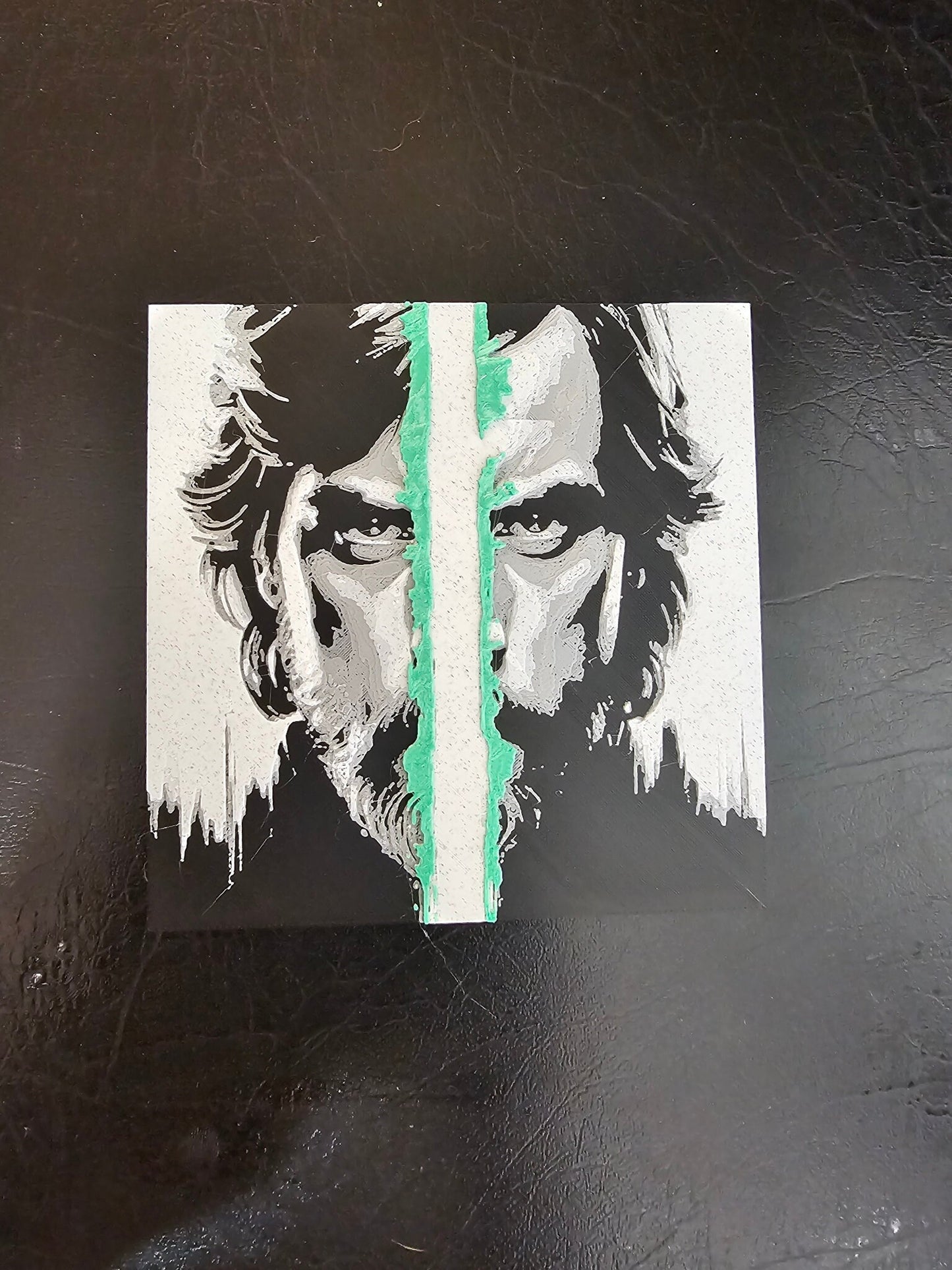 Older Luke Skywalker Green saber Close Up 3D Hueforge Art