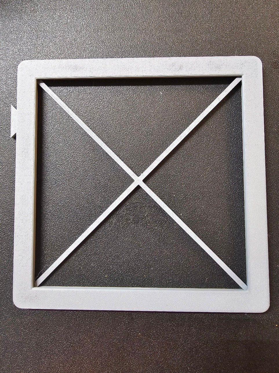 Connectable Picture Frame for Hueforge prints.