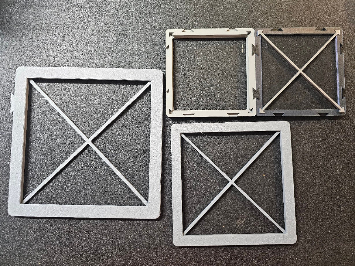 Connectable Picture Frame for Hueforge prints.