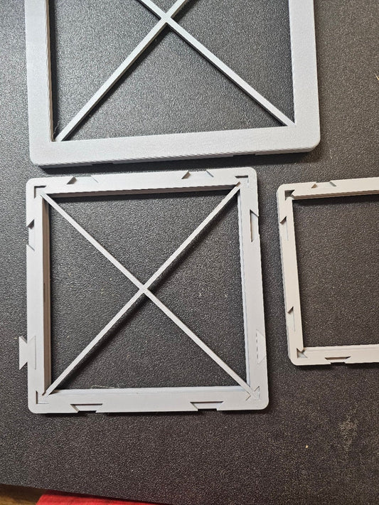 Connectable Picture Frame for Hueforge prints.